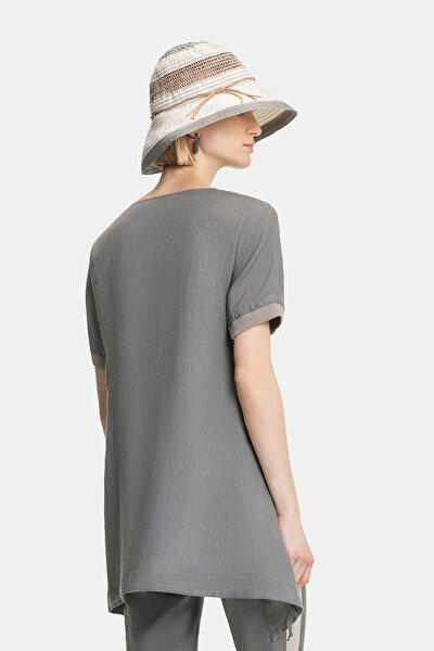 KHAKI BASIC / ROUND NECKLINE SHORT SLEEVE BLOUSE 3