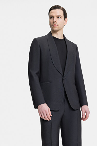 BLACK TUXEDO 4