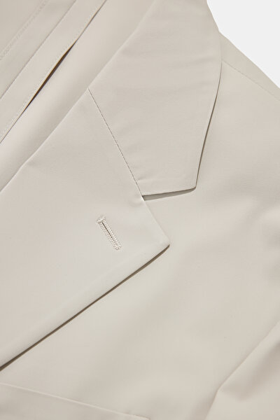LIGHT BEIGE SUIT 4
