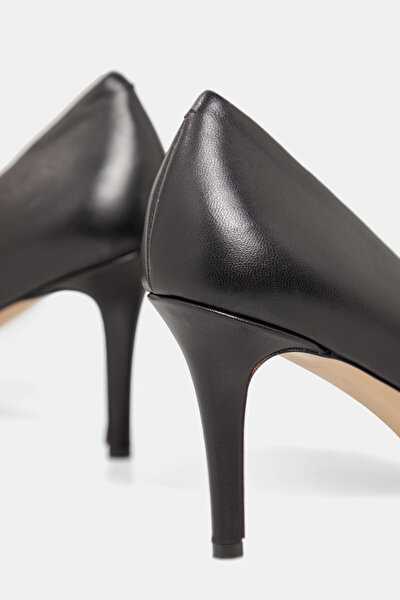 BLACK LEATHER SHOE 5