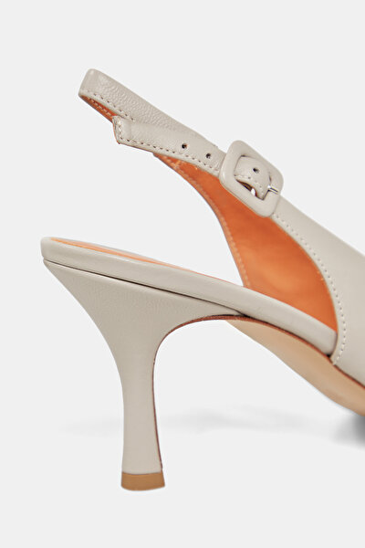 BEIGE LEATHER SHOE 5