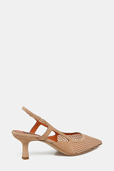 BEIGE LEATHER SHOES 3