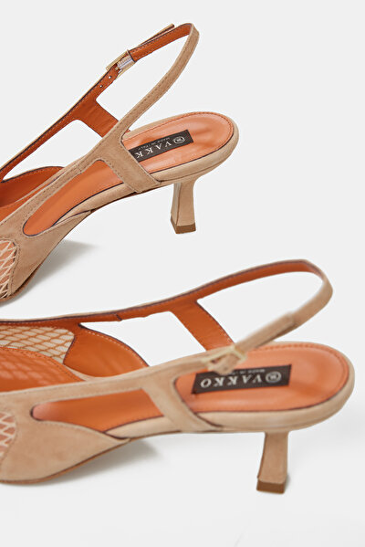 BEIGE LEATHER SHOES 5