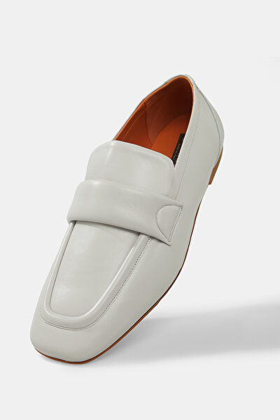 BEIGE LEATHER SHOES 5