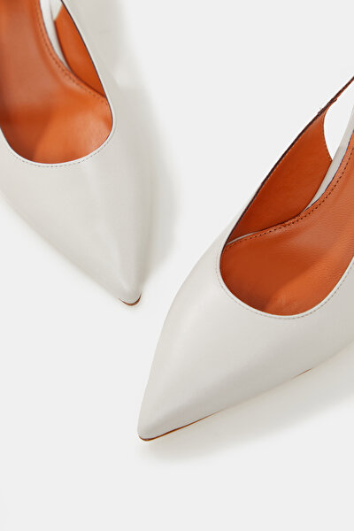 LIGHT GREY LEATHER SHOE 4