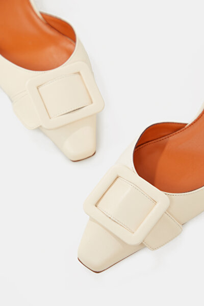 ECRU SUEDE SHOES 4