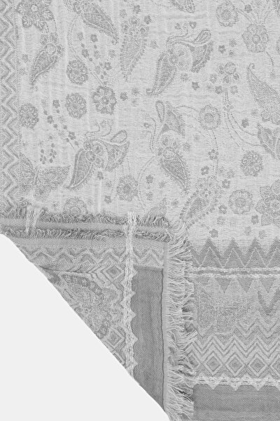 LIGHT GREY DESIGN FILLED SHAWL 3