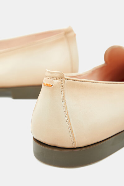 BEIGE LEATHER SHOE 5