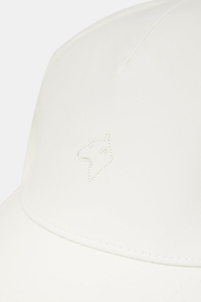 WHITE HAT 4