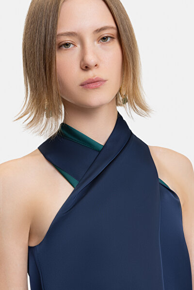 GREEN SLEEVELESS BLOUSE 5