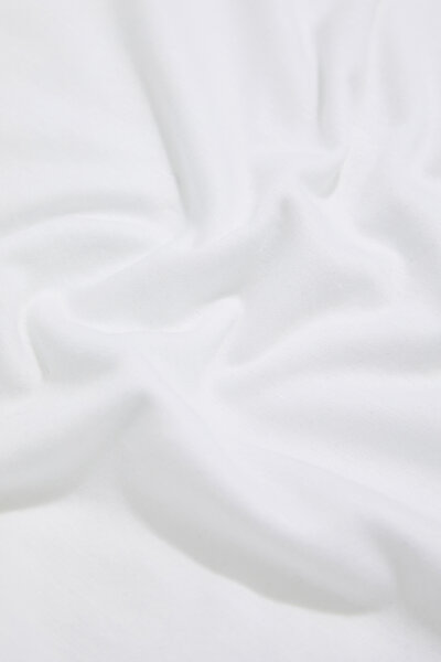 WHITE BASIC / ROUND NECKLINE SHORT SLEEVE TSHIRT 8