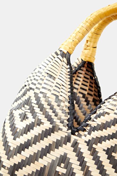 YELLOW BAG 4