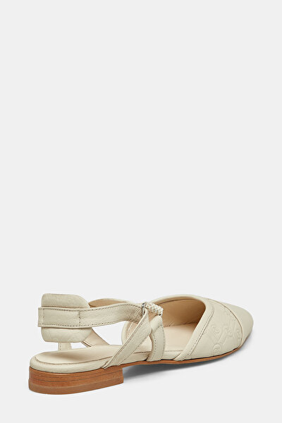 ECRU FLAT SHOES 3