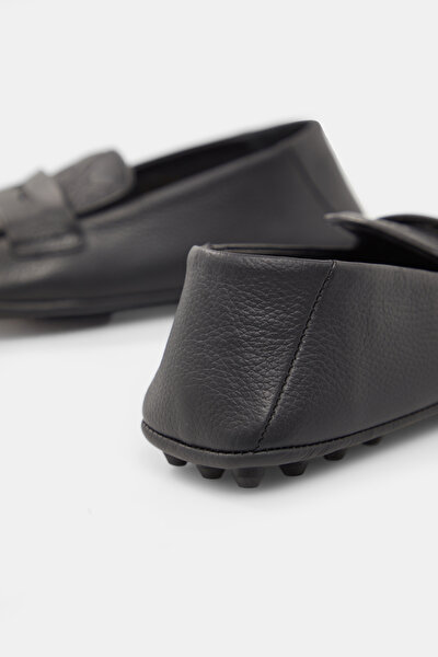 BLACK MONOGRAM LEATHER SHOE 5