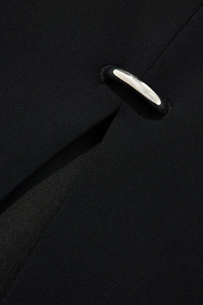 BLACK SKIRT 4