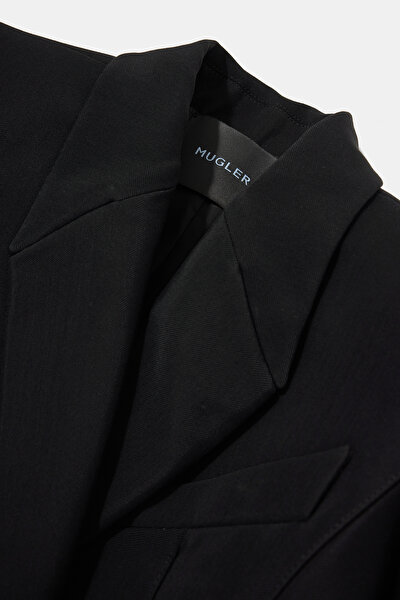 BLACK JACKET 3