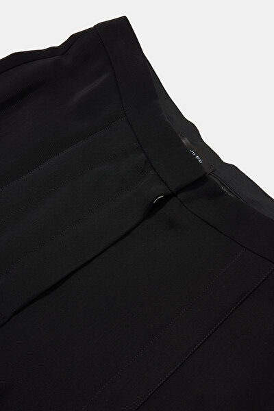 RELAX FIT BLACK WIDE LEG TROUSERS 3