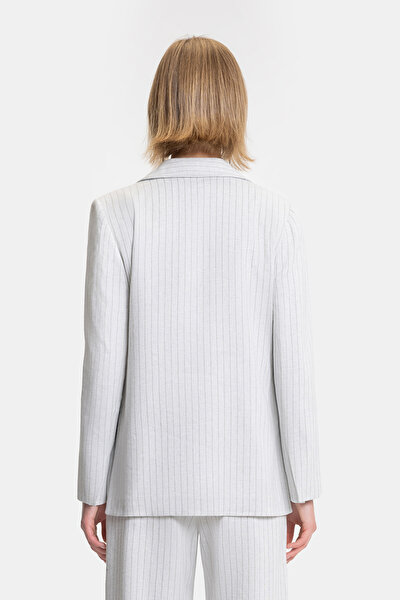 LIGHT GREY JACKET 5