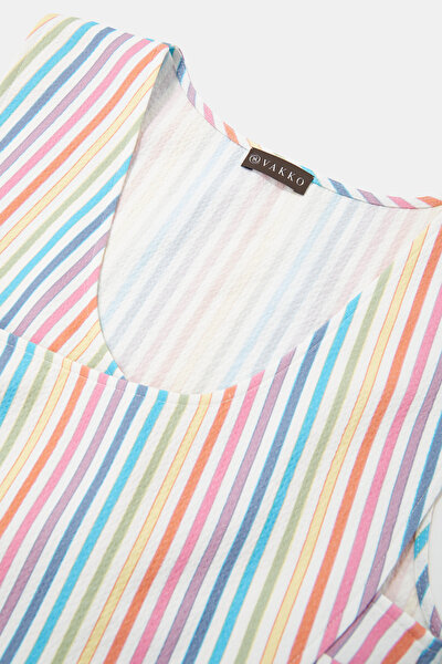 MULTICOLOR V NECK SLEEVELESS BLOUSE 8