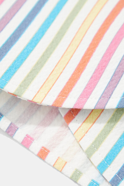 MULTICOLOR V NECK SLEEVELESS BLOUSE 9