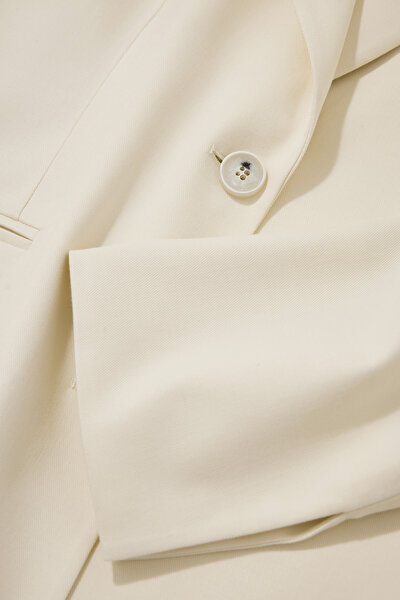 ECRU JACKET 4