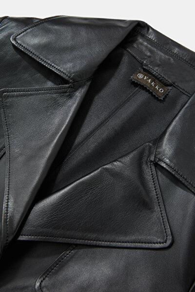 DORE SURPLICE NECKLINE (CROSS-OVER NECKLINE) JACKET 10