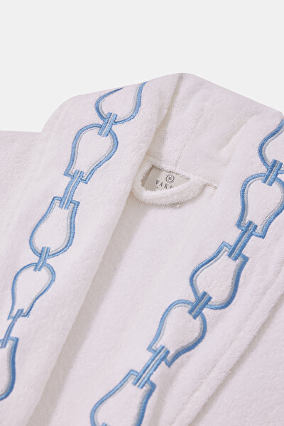 BATHROBE 3