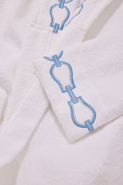 BATHROBE 4