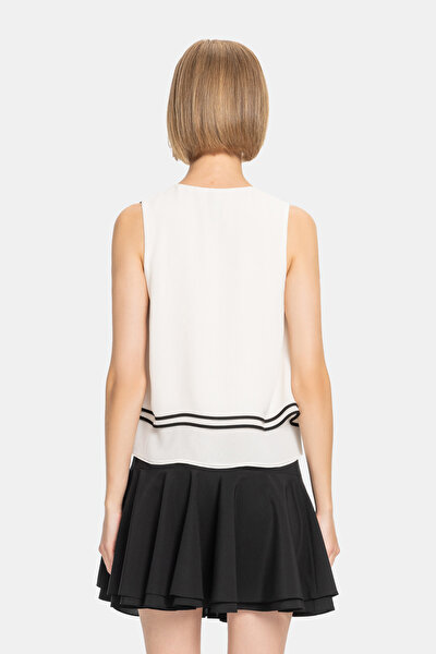 BLACK PLEATED SHORT SKIRT 4