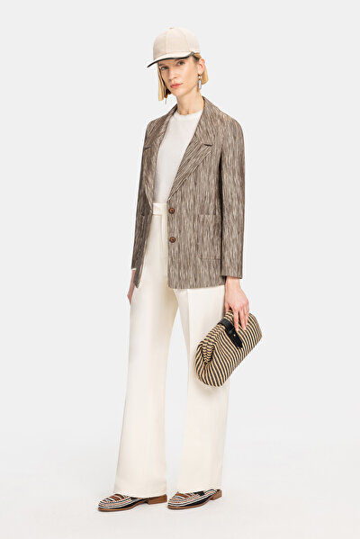 BROWN JACKET 3