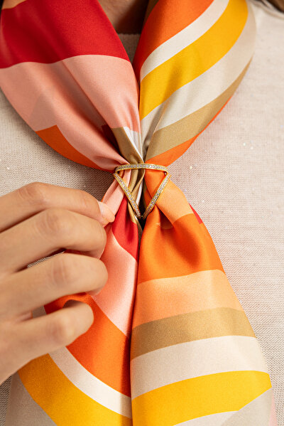 GEOMETRİK DESENLİ TWILL İPEK EŞARP 4