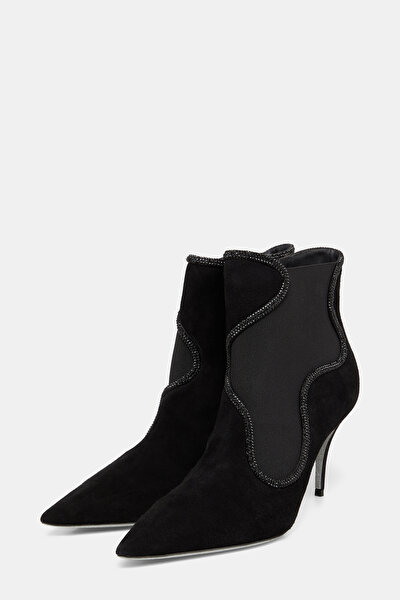 BLACK SUEDE BOOT 3