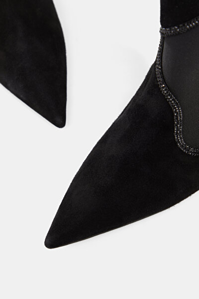 BLACK SUEDE BOOT 5