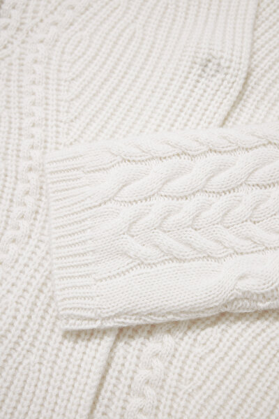ECRU JACQUARD TRICOT 10