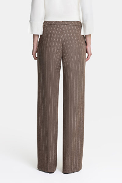 BEIGE TROUSERS 3