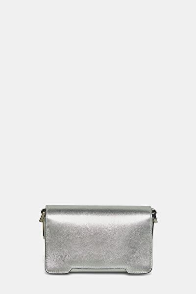 SILVER WICKER BAG 4