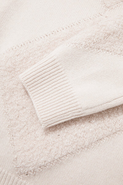 ECRU BASIC / ROUND NECKLINE TRICOT 9