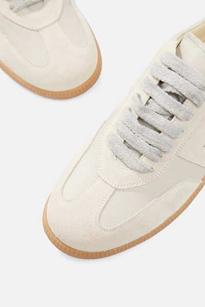 ECRU SUEDE SNEAKER 4
