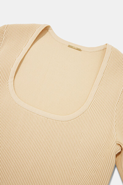 BEİGE SHORT SLEEVE BLOUSE 3