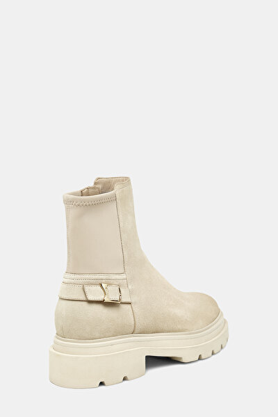 BEIGE SUEDE BOOT 3
