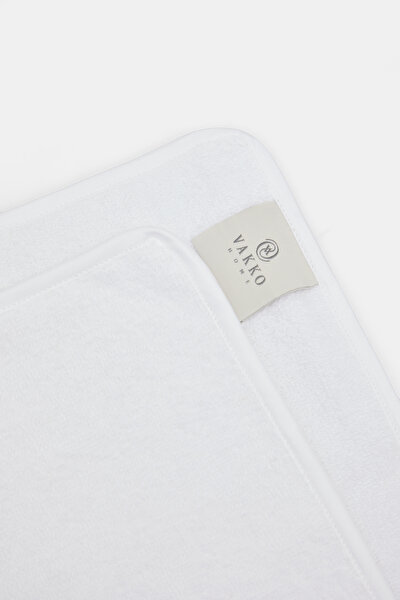 POUCH 4