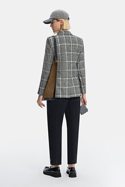 ECRU SURPLICE NECKLINE (CROSS-OVER NECKLINE) JACKET 4