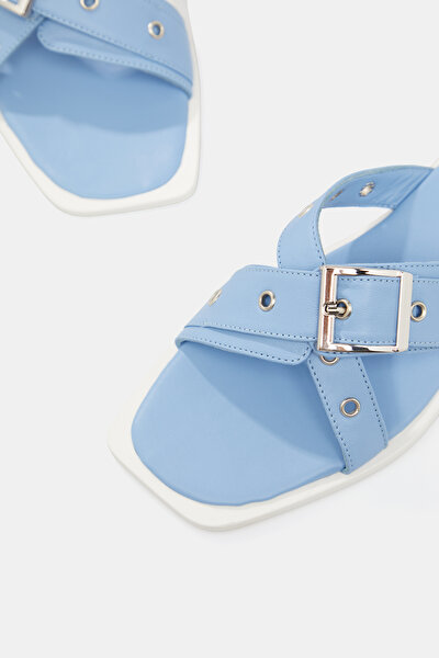 BLUE LEATHER SLIPPER 4