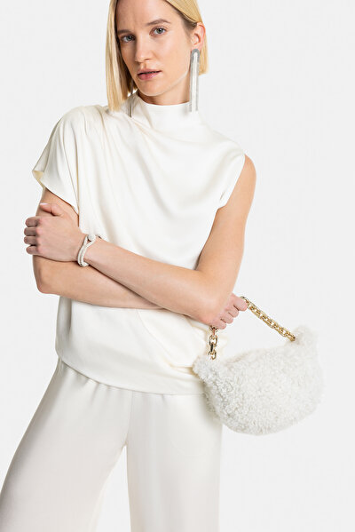 WHITE BRACELET 4