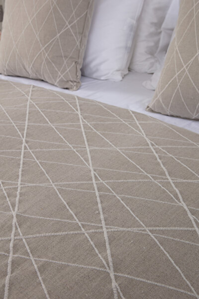 BEDSPREAD 4