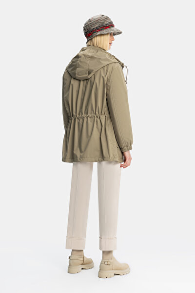 KHAKI COAT 5