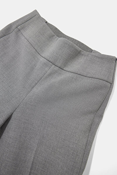 GRİ DAR PAÇA PANTOLON 8