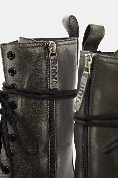 GREY LEATHER BOOT 5