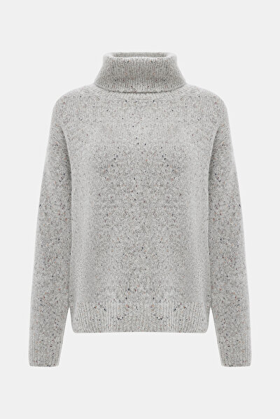 GREY UPRIGHT COLLAR TRICOT 5