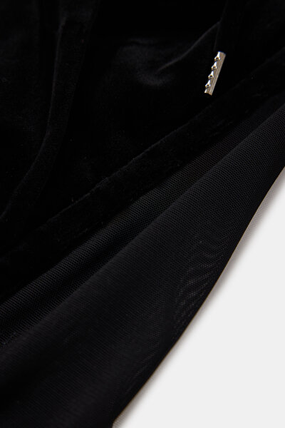 BLACK BLOUSE 4
